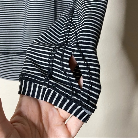 LULULEMON black and white striped Race Your Pace long sleeve tee 4 - Picture 5 of 11